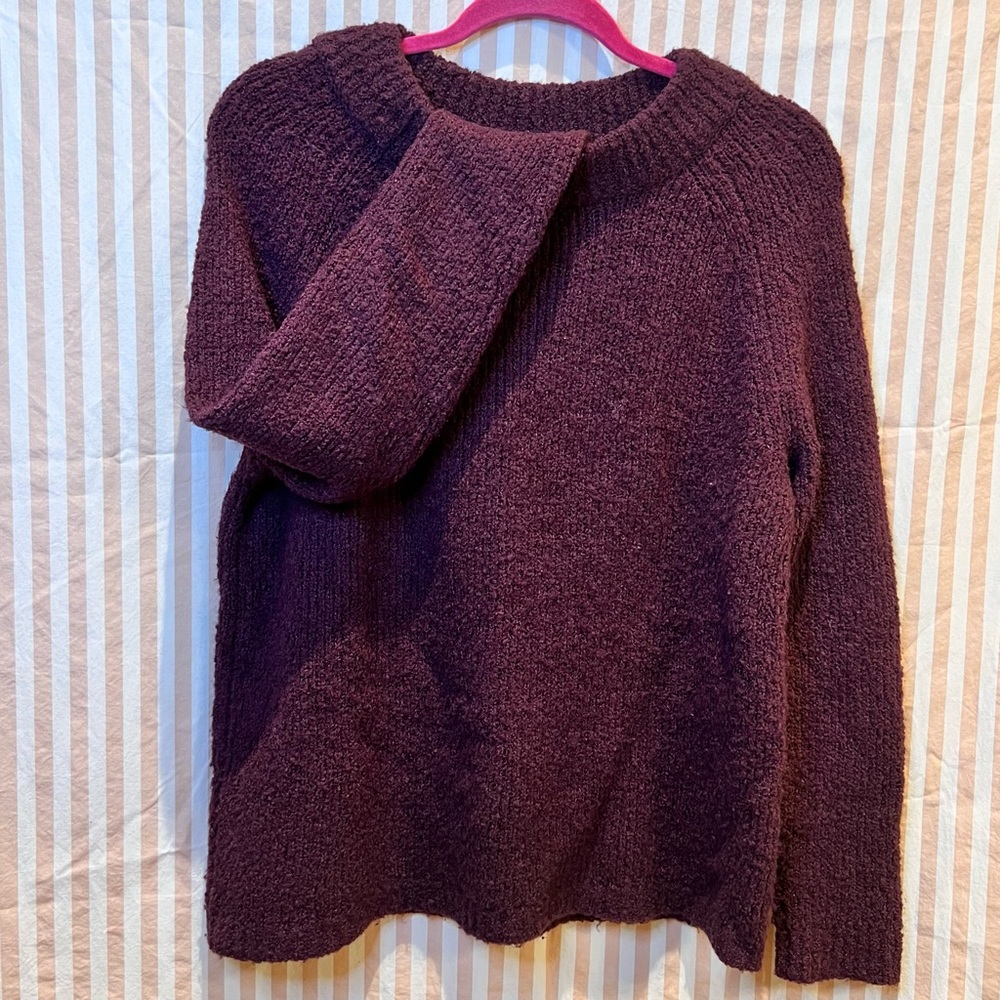 Liz Claiborne Burgundy Knit Wool Blend Sweater